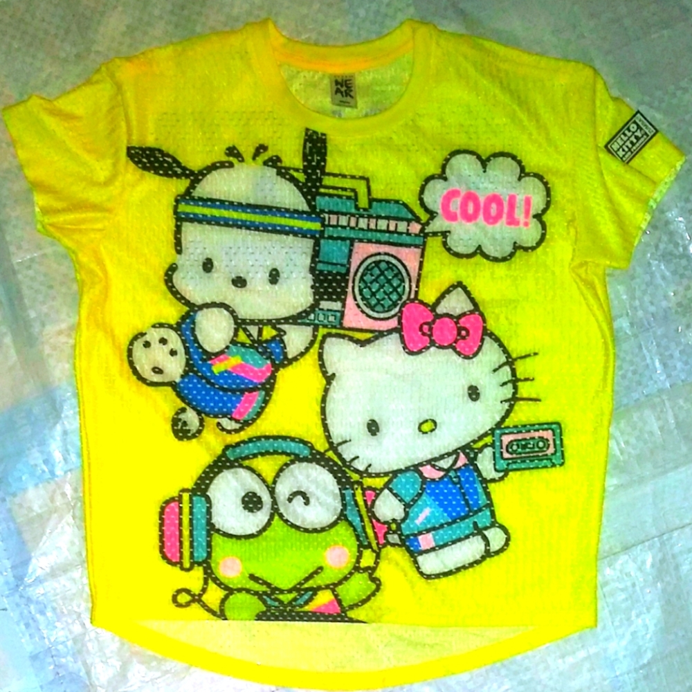 Zumba x Hello Kitty Collab Yellow Mesh Shirt Top size XS XSpicy New without Tags